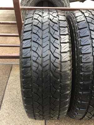 ยาง All Yokohama 265 65 17 ปลายปี15 ดอกเต็ม ไม่มีปะ ใช้ยาว ราคาไม่แพง ยาง All Yokohama 265 65 17 ปลายปี15 ดอกเต็ม ไม่มีปะ ใช้ยาว ราคาไม่แพง