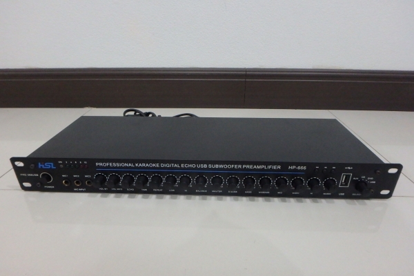 ปรีแอมป์ HSL รุ่น PRE-368 USB ขับซับได้ เสียบ USB ได้เลย สภาพใหม่