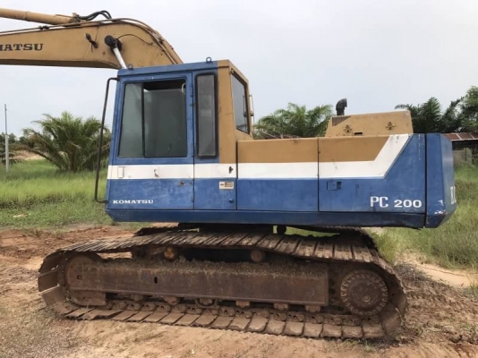 ขาย 390000 บาท โคมัสสุ PC200-3 รถพร้อมใช้งานเอกสารซื้อขาย สนใจจริงๆโทรมานะครับราคาต่อรองใด้