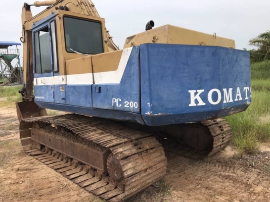 ขาย 390000 บาท โคมัสสุ PC200-3 รถพร้อมใช้งานเอกสารซื้อขาย สนใจจริงๆโทรมานะครับราคาต่อรองใด้