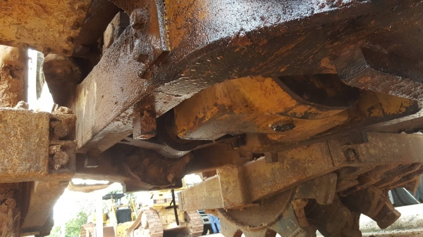 ขาย รถแทรคเตอร์ 4 ล้อแกะ CAT 815 สภาพสวยพร้อมใช้งาน เครื่องดี เกียร์ดี ปั้มดี เอกสารใบซื้อขาย ราคาต่อรองได้ครับ