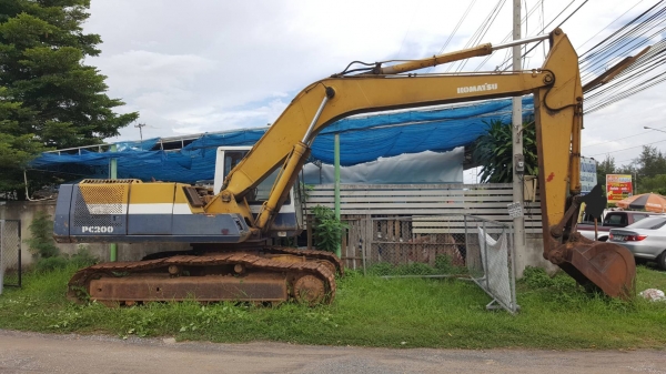 ขาย แบคโฮ KOMATSU PC200-5 คอนโทรลยาว เก่านอก เอกสารใบอินวอยซ์ เครื่องดี ปั้มดี ช่วงล่างเต็ม ไฟฟ้าครบ