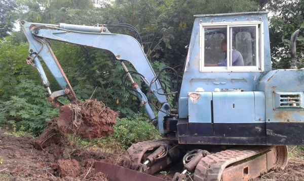 ขายด่วนรถแบคโฮ KOMATSU 0..=2 รถใช้งานทุกวัน