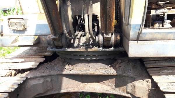 ขาย แบคโฮ KOBELCO SK200-2 เครื่องดี ปั้มดี ช่วงล่าง 70\% ราคาต่อรองได้ครับ