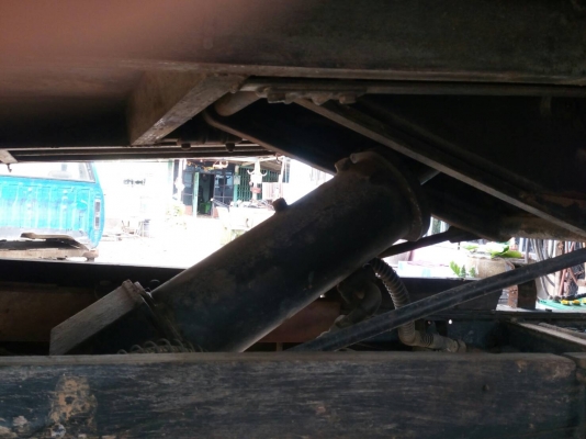 อีแต๋นสี่ล้อดั๊มพร้อมใช้งาน