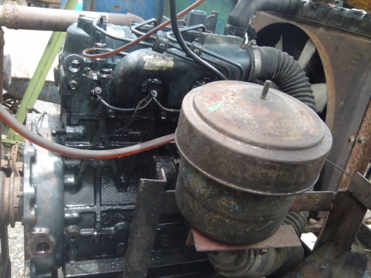 อีแต๋นสี่ล้อพร้อมใช้งาน อีแต๋นสี่ล้อพร้อมใช้งาน