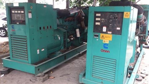 เครื่องปั่นไฟมือสอง CUMMINS ONAN 385kVA มีสองตัวครับ
