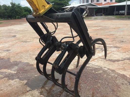 ขายรถคีบอ้อยสามล้อ ขายรถคีบอ้อยสามล้อ