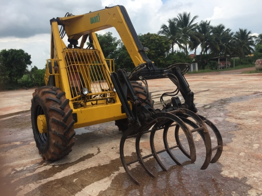 ขายรถคีบอ้อยสามล้อ ขายรถคีบอ้อยสามล้อ