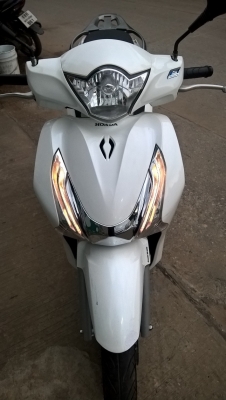 HONDA Sh150i รถออโต้ส่งนอก เครื่องดี ใช้น้อย เช็คศูนย์ตามระยะ เอกสารชุดโอนครบ HONDA Sh150i รถออโต้ส่งนอก เครื่องดี ใช้น้อย เช็คศูนย์ตามระยะ เอกสารชุดโอนครบ