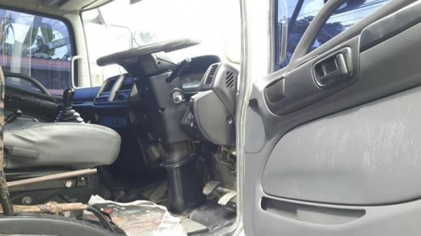 ขาย 2,650,000  HINO MEGA 344 ปี 55 แม่ดั้ม-ลูกดั้ม 3 คาน  หัวบาง ยางดี คัสชีสวย เอกสารเล่มทะเบียน รถอยู่ จ.นครราชสีมา  090-772-3710 090-772-3708