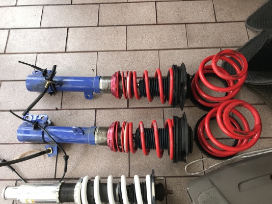 โช้คเเต่ง RSR ปรับเกลียวตรงรุ่น NISSAN CUBE เก่าญี่ปุ่นสภาพสวยของมาตามรูป