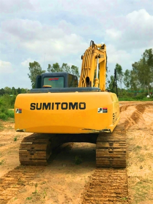 ขายรถแบ็คโฮ SUMITOMO SH210-5 ใช้งาน 9 พันชั่วโมง สภาพพร้อมใช้ ราคาถูกมากๆ