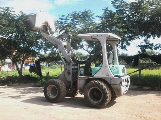 รถตักเ ก่า นอกจาก JAPAN  มี2 คัน Mitsubishi WS310,  ขายราคาถูก365,000 บาท สนใจติดต่อ 081-8833166