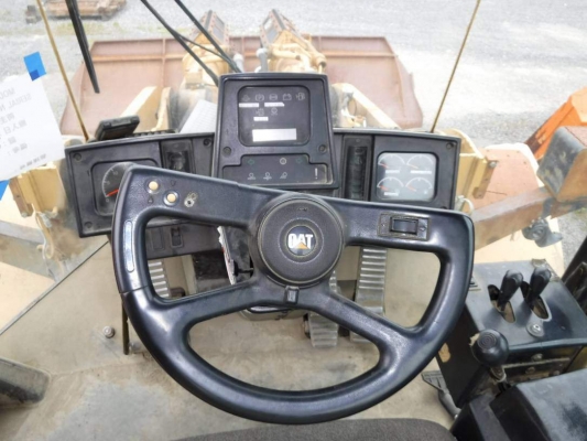 ขายรถตัก ยี่ห้อ CAT รุ่น 980G ขายรถตัก ยี่ห้อ CAT รุ่น 980G