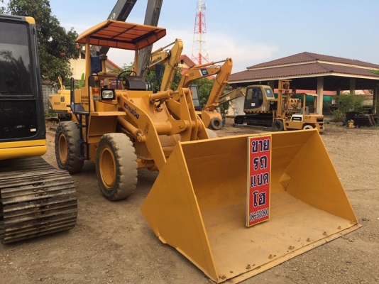 KOMATSU WA100-1