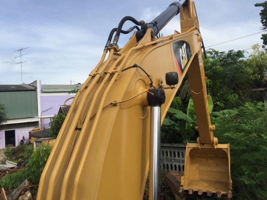CATERPILLAR 320D