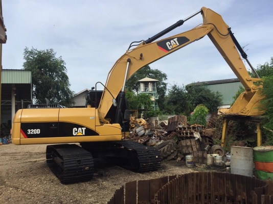 CATERPILLAR 320D