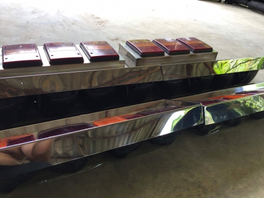 ไฟท้าย แท้ติดรถ HINO FUSO ISUZU ไฟท้าย แท้ติดรถ HINO FUSO ISUZU