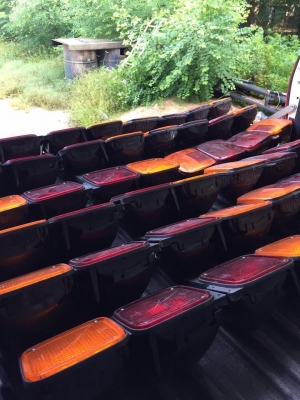 ไฟท้าย แท้ติดรถ HINO FUSO ISUZU ไฟท้าย แท้ติดรถ HINO FUSO ISUZU