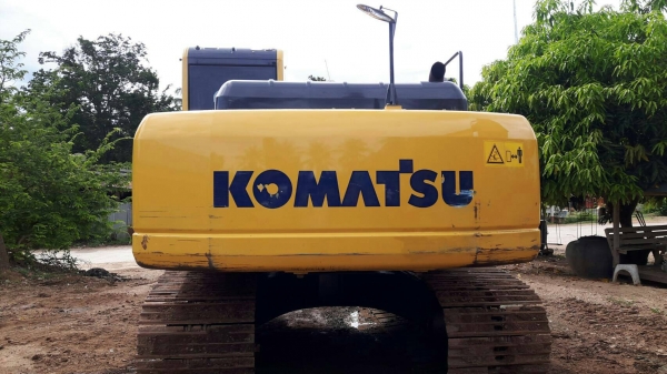 ขายด่วน!! Komatsu PC200-8 MO ไมล์ ชั่วโมง 12,000 สภาพสวยๆๆค่ะ