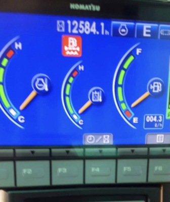 ขายด่วน!! Komatsu PC200-8 MO ไมล์ ชั่วโมง 12,000 สภาพสวยๆๆค่ะ