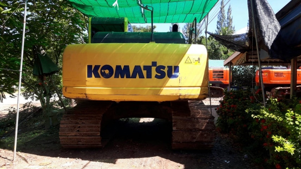 ขายด่วน!! Komatsu PC200-8 MO ไมล์ ชั่วโมง 12,000 สภาพสวยๆๆค่ะ