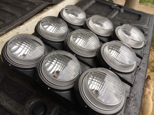 ไฟท้าย เก่าญี่ปุ่น ไม่วิ่ง ไฟท้าย เก่าญี่ปุ่น ไม่วิ่ง