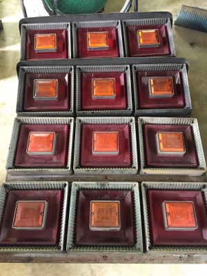 ไฟท้าย เก่าญี่ปุ่น ไม่วิ่ง ไฟท้าย เก่าญี่ปุ่น ไม่วิ่ง