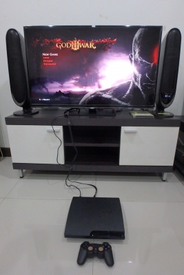 ลดราคา-เกมส์เพลย์3 Play Station III 320 GB รุ่น CECH-3012B สภาพดี อุปกรณ์ครบ เล่นได้ปกติ แถมแผ่นเกมส์แท้ 5 เกมส์