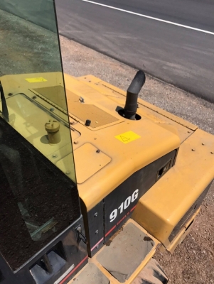 ขายรถตักล้อยาง CAT 910G (เทียบเท่า WA100) รถนอกนำเข้าเองจากญี่ปุ่น สภาพสวยพร้อมใช้งาน มีVDOการทำงานครับ ขายรถตักล้อยาง CAT 910G (เทียบเท่า WA100) รถนอกนำเข้าเองจากญี่ปุ่น สภาพสวยพร้อมใช้งาน มีVDOการทำงานครับ