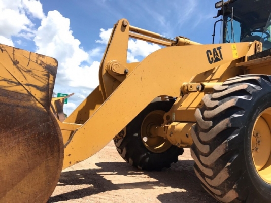 ขายรถตักล้อยาง CAT 910G (เทียบเท่า WA100) รถนอกนำเข้าเองจากญี่ปุ่น สภาพสวยพร้อมใช้งาน มีVDOการทำงานครับ ขายรถตักล้อยาง CAT 910G (เทียบเท่า WA100) รถนอกนำเข้าเองจากญี่ปุ่น สภาพสวยพร้อมใช้งาน มีVDOการทำงานครับ