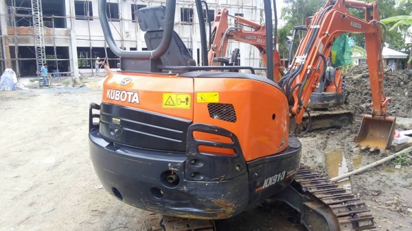 SOLD OUT....รถตัก KUBOTA KX91-3 สภาพดีพร้อมใช้งาน