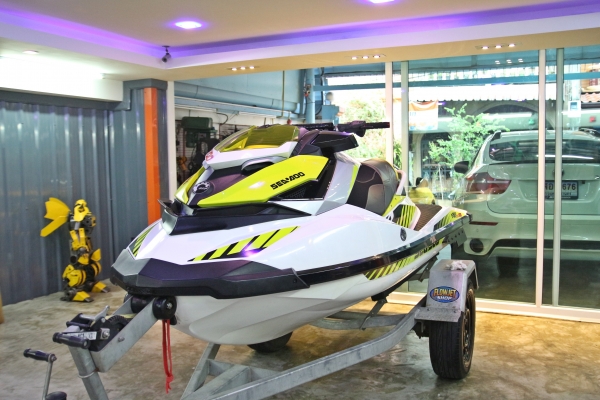 ลดราคาSEADOO RXP300rs Y2016-17 เพียง 400,000 บ. ลดราคาSEADOO RXP300rs Y2016-17 เพียง 400,000 บ.