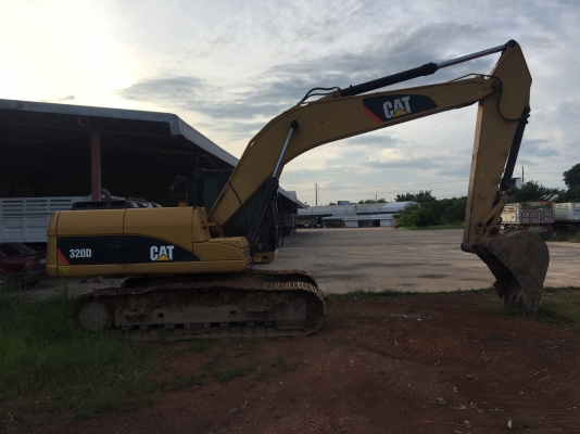 ขาย CAT 320D หลังคาดำสวยจัด( หมื่นชั่วโมงนิดๆ ) ราคาคุยกันครับ