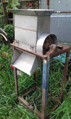 เครื่องบดน้ำแข็ง