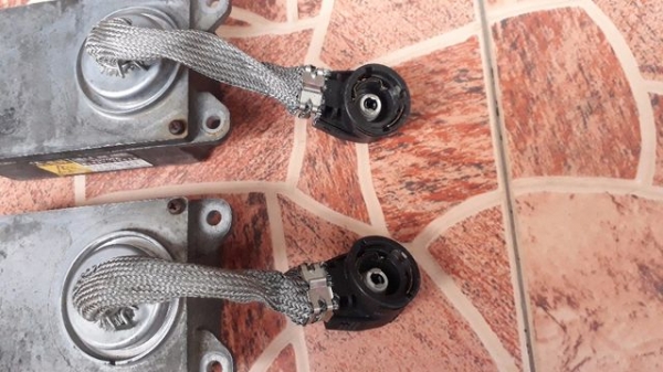 บัลลาสต์ ไฟหน้า Toyota Crown JZS151