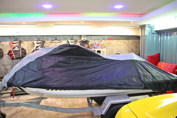 ผ้าคลุมJETSKI Yamaha,seadoo รุ่น2ที่นั่งเเละ3ที่นั่ง2,500b.
