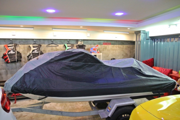 ผ้าคลุมJETSKI Yamaha,seadoo รุ่น2ที่นั่งเเละ3ที่นั่ง2,500b.