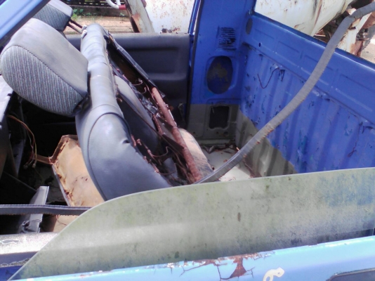 ขายกระบะดั้มหางพ่วงและอุปกรณ์อื่นๆ