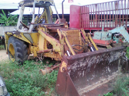 ขายกระบะดั้มหางพ่วงและอุปกรณ์อื่นๆ