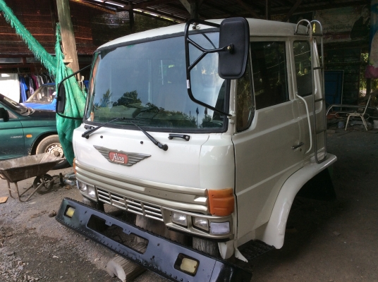 ขาย หัวสิบล้อ HINO f18 ทำสีใหม่ มีขาดีดหน้า-ขาคำ้หลัง เบาะใหม่ อุปกรณ์ครบ
