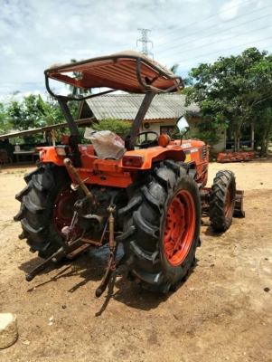 KUBOTA M5000SU อุปกรณ์4ชิ้น ตามรูป รถสวย พร้อมใช้ ราคาต่อรองได้ ติดต่อ 0872976734