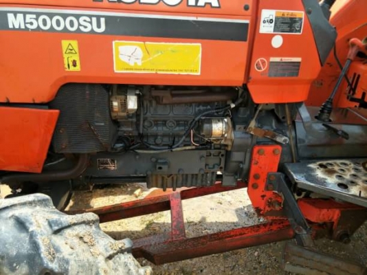 KUBOTA M5000SU อุปกรณ์4ชิ้น ตามรูป รถสวย พร้อมใช้ ราคาต่อรองได้ ติดต่อ 0872976734