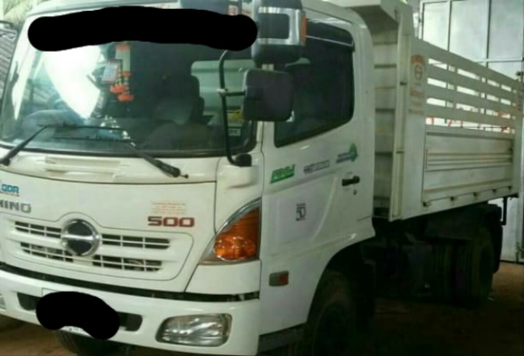 6ล้อดั้มพ์ HINO 175แรงม้า ปี57 รถสวยมาก สภาพเหมือนใหม่ ไมล์น้อยหลักพัน 6508  ราคาต่อรองได้ เล่มพร้อมโอน ติดต่อ 0872976734