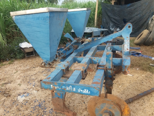 ขายหางริปเปอรฝังปุ๋ยกลกิจบ้านโปร่ง