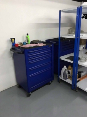 เลิกกิจการอู่ซ่อมรถ มีของมาขายหลายอย่าง เลิกกิจการอู่ซ่อมรถ มีของมาขายหลายอย่าง