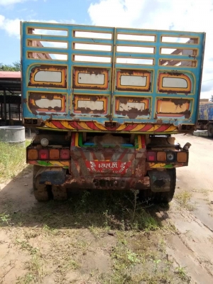 ขาย 265,000 บาท ลูกพ่วงดั้ม 2 เพลา อู่ ST ยาว 6.2  สภาพพร้อมใช้ เอกสารเล่มทะเบียน  รถอยู่ จ.อุบลราชธานี 090-772-3710,090-772-3708