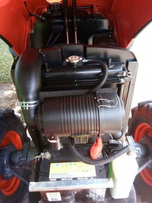 ขายคูโบต้า  L3608SP (4wd)  สภาพสวยๆนางงามเลยค่ะ รถเกรดเอ!! สีเดิมๆ  #ใช้งานน้อยเพียง323 ชม.  #มีอุปกรณ ์ดันหน้า(ของใหม่)➕หางตัดหญ้า(ใหม่) ขนาด 1.30 เมตร #เล่มทะเบียนพร้อม#บริการจัดส่งทั่วไทย???? #สนใจโทร082-298-9243 แม็ก