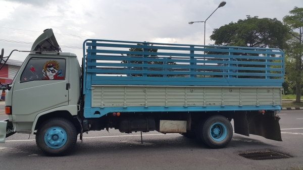 ขายHINO117แรงยาว5เมตรเครื่องดีคัชซีสวยเอกสารพร้อมโอน ขายHINO117แรงยาว5เมตรเครื่องดีคัชซีสวยเอกสารพร้อมโอน